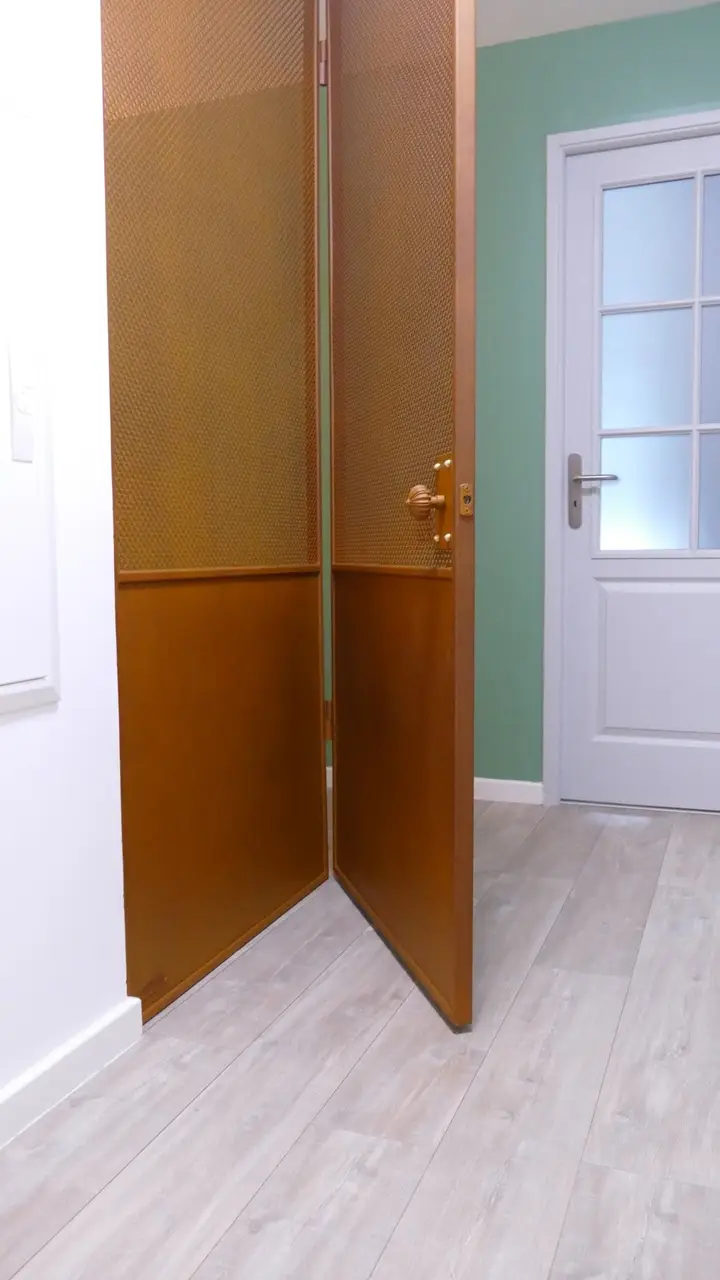 Porte battante 4