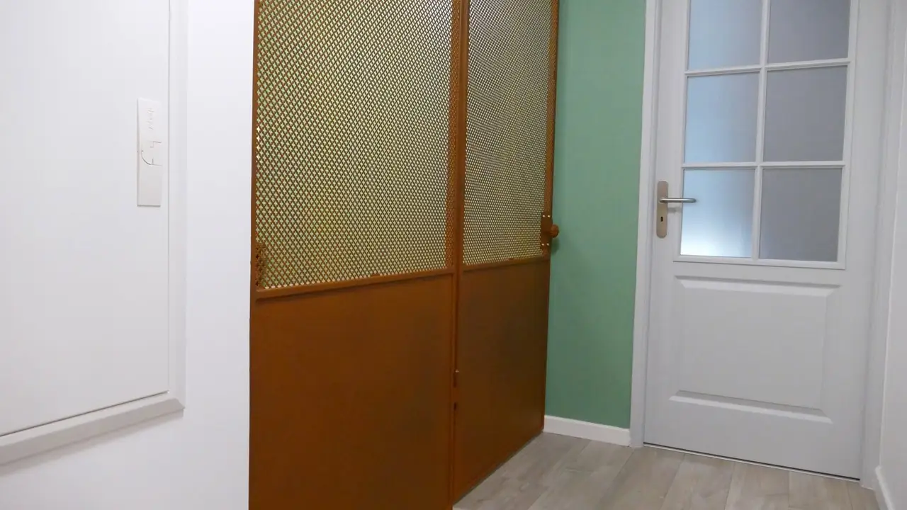 Porte battante 5
